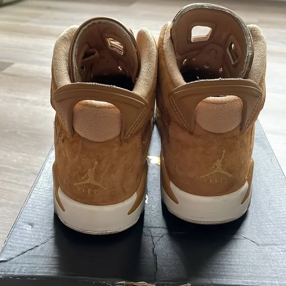 SOLD - Picture 4 of 4